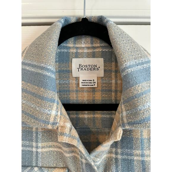 Boston Traders Shacket Shirt Jacket in Blue and Cream Plaid Size Small - Picture 3 of 9